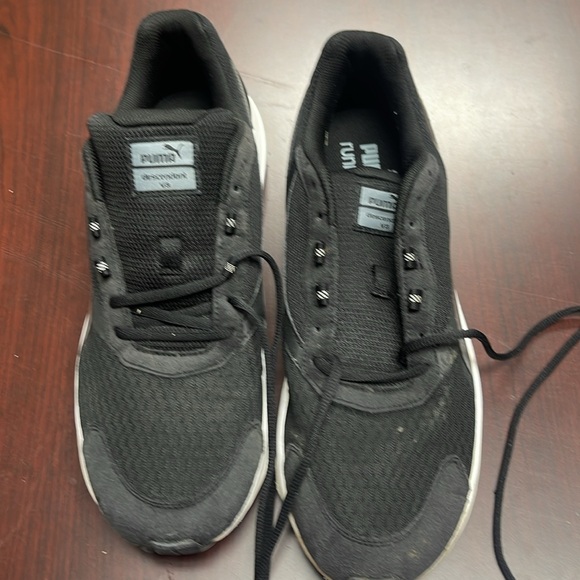 Puma Descendant V3 Running Shoes, Like New - Picture 1 of 8